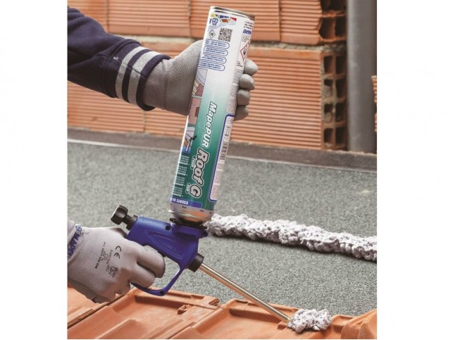 MAPEI - MAPEPUR ROOF FOAM G (ΠΙΣΤΟΛΙΟΥ) 750ml. Πολυουρεθανικός αφρός, ενός συστατικού για γρήγορη συγκόλληση δομικών στοιχείων.