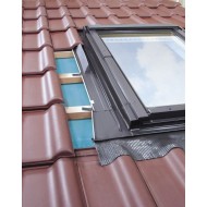 FAKRO FTS V-U2 78x98cm. Ενεργειακό παράθυρο στέγης (κεντρικού άξονα περιστροφής) με στεγάνωση ΕHN Fakro (για όλους τους τύπους κεραμιδιού) +10 χρόνια εγγύηση. 