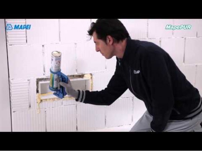 MAPEI - MAPEPUR EASY SPRAY - Εργονομική χειρολαβή για πολυουρεθανικό αφρό.