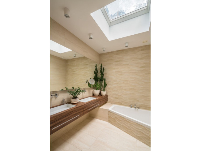 FAKRO - Παράθυρο ταράτσας DEF με ηλεκτρικό μηχανισμό ανοίγματος και ενεργειακό υαλοπίνακα τριπλής υάλωσης DU6. FAKRO - Παράθυρο ταράτσας DEF με ηλεκτρικό μηχανισμό ανοίγματος και ενεργειακό υαλοπίνακα τριπλής υάλωσης DU6.