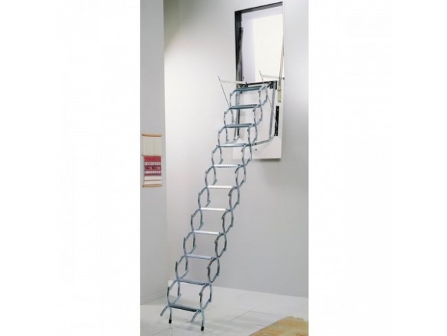Μεταλλική πτυσσόμενη σκάλα τοίχου ΙΤΑΛΙΑΣ- MOBIROLO PAN ZX/P (DIMES).